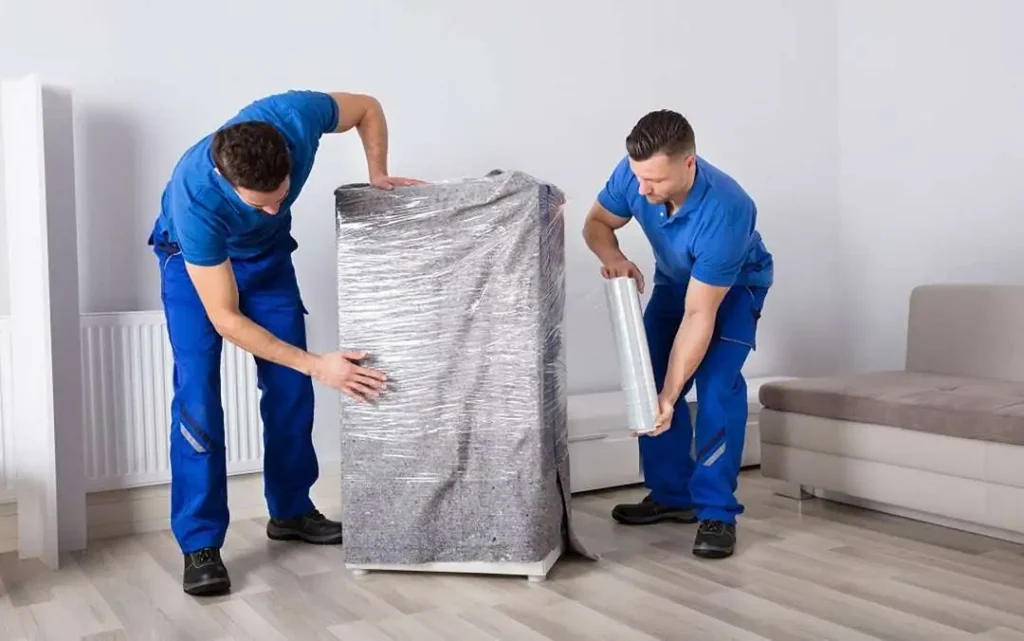 packing-furniture-for-a-move-1 - Tuggerah Removals and Storage Packing your belongs and furniture. - Tuggerah Removals